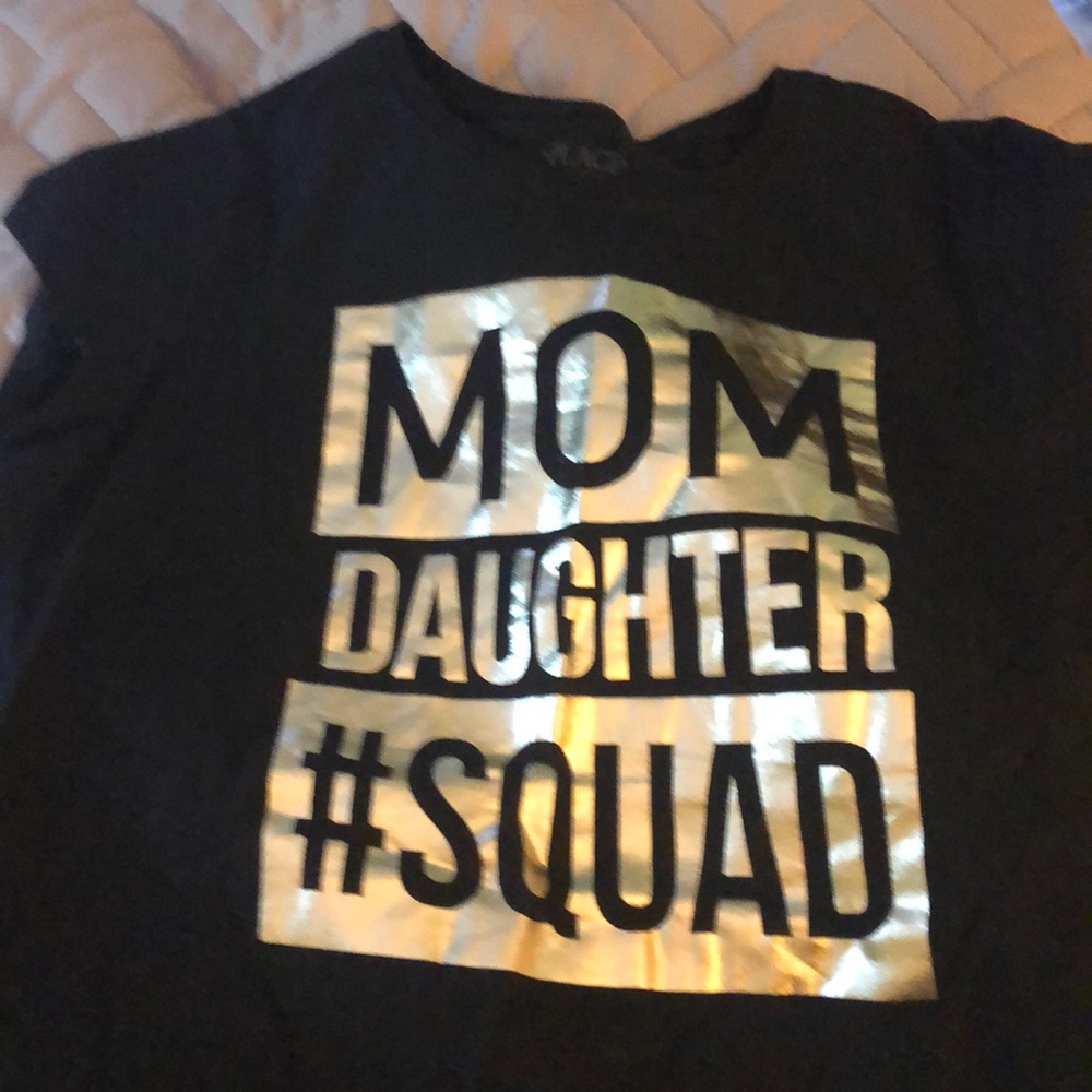Tee shirt